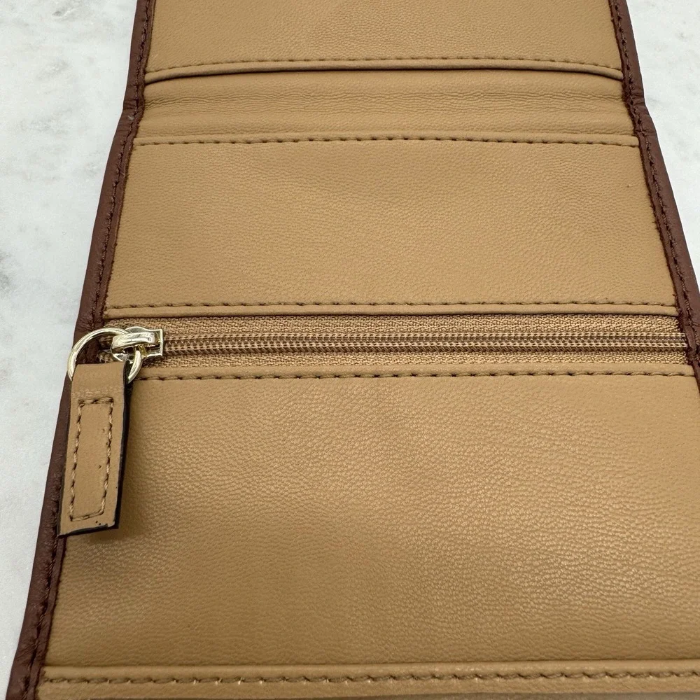 Vince Camuto vince camuto